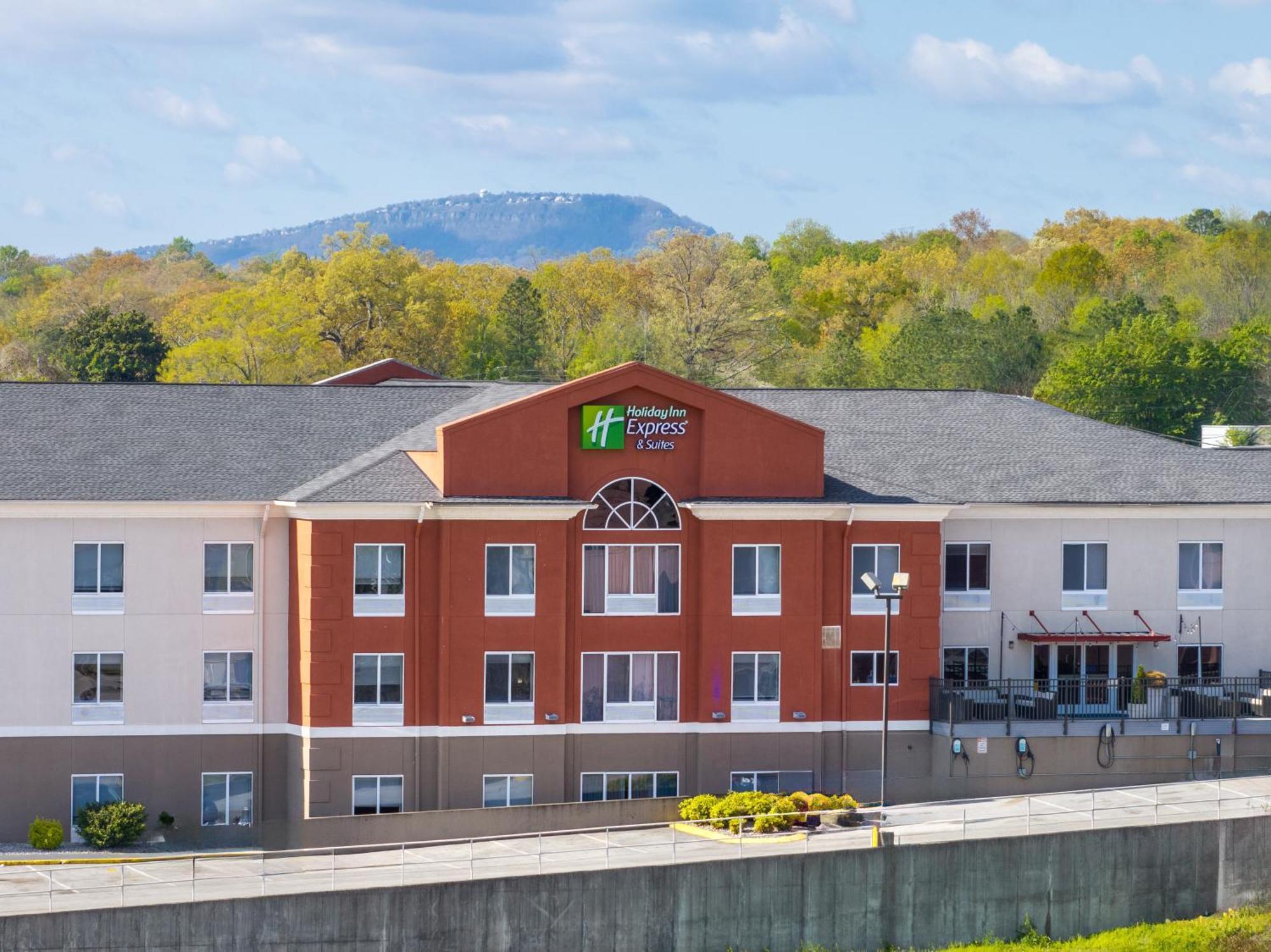 Holiday Inn Express & Suites Chattanooga-Hixson By Ihg Exterior foto